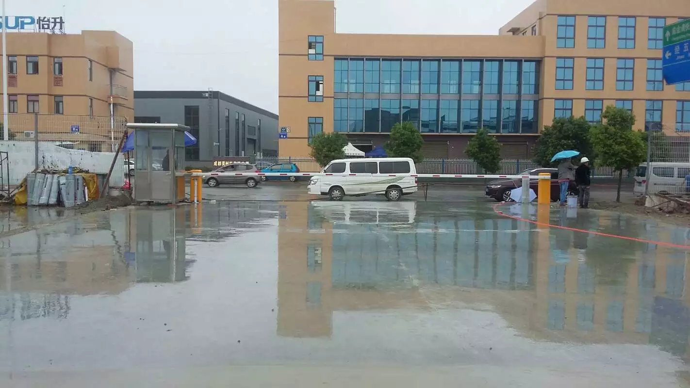 成都市物流公司道閘