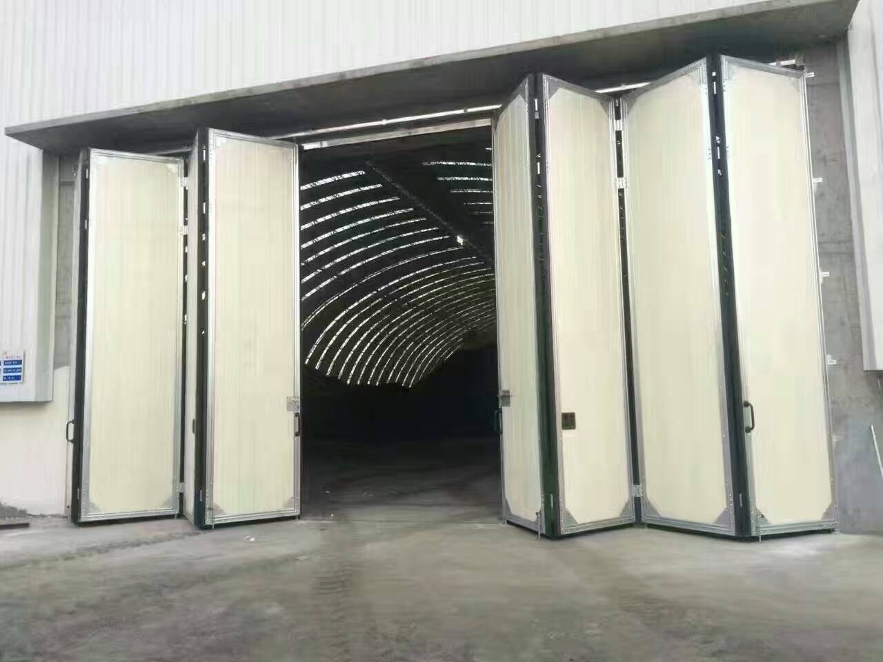 四川瀘州市折疊門LH280一臺